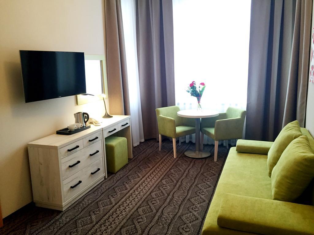 Hotel *** Nat 크리니차 즈드로이 외부 사진